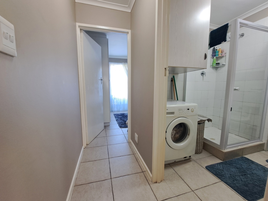 1 Bedroom Property for Sale in Strand North Western Cape